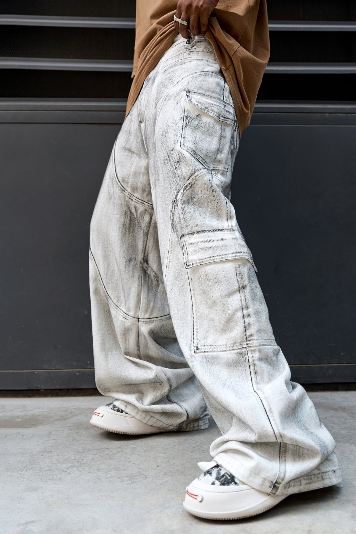 White Wide Leg Loose Cargo Denim Jeans